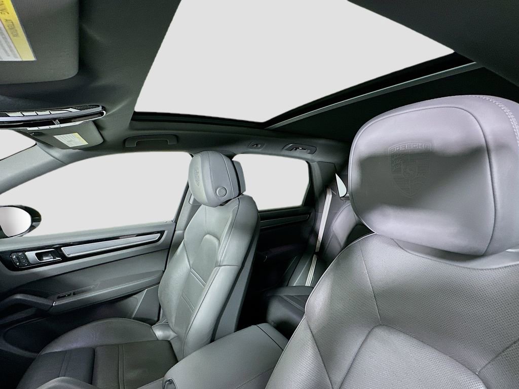 Certified 2023 Porsche Cayenne S Platinum image 14