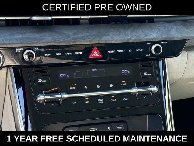 Used 2024 Kia Carnival EX FWD image 21