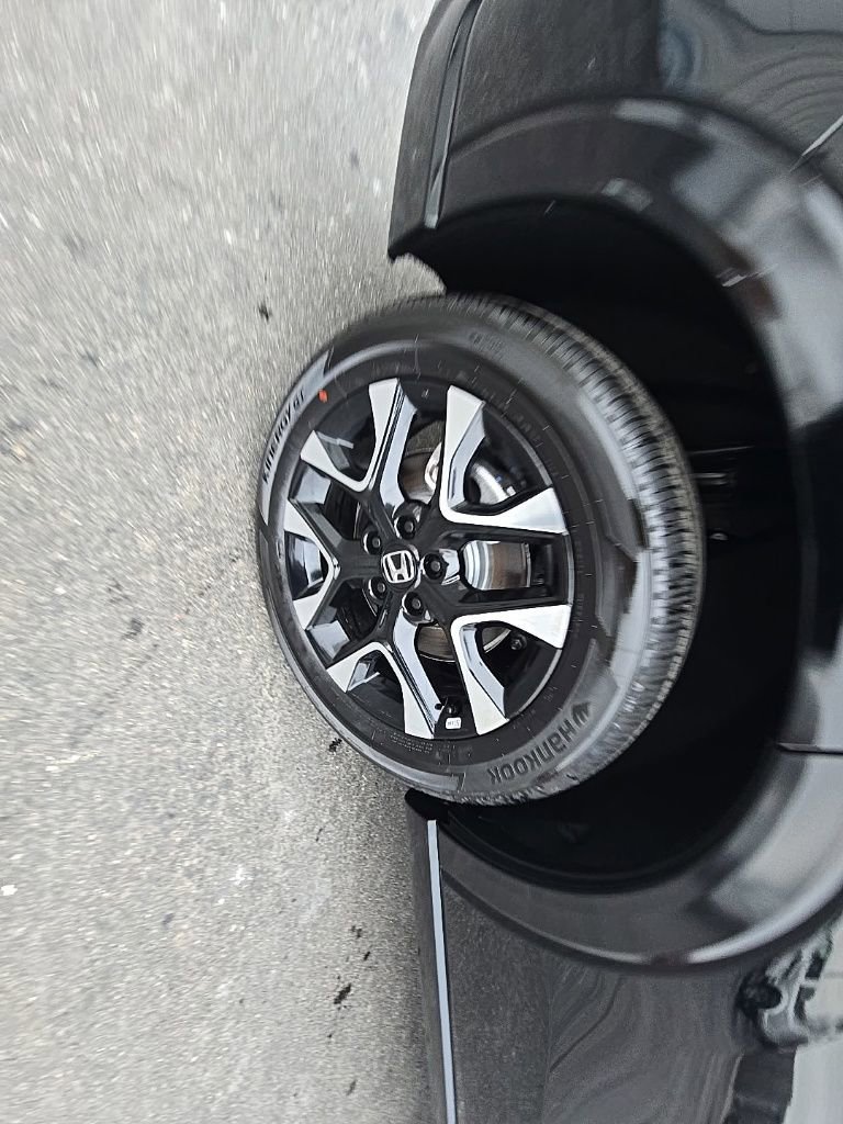 Certified 2026 Honda HR-V EX-L image 9