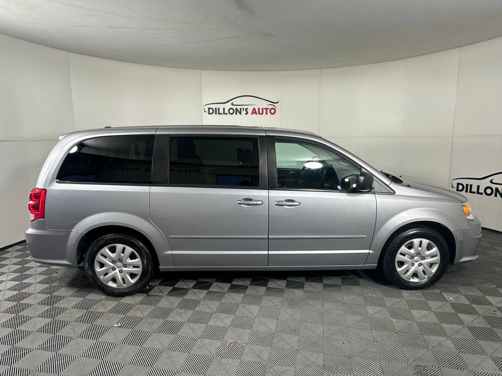 Used 2017 Dodge Grand Caravan SE w/ Power Window Group image 8