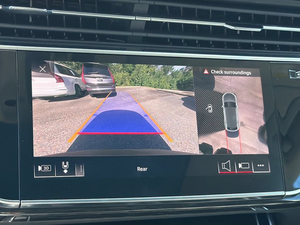 Used 2019 Audi Q8 Premium Plus w/ Premium Plus AWD/4WD image 33