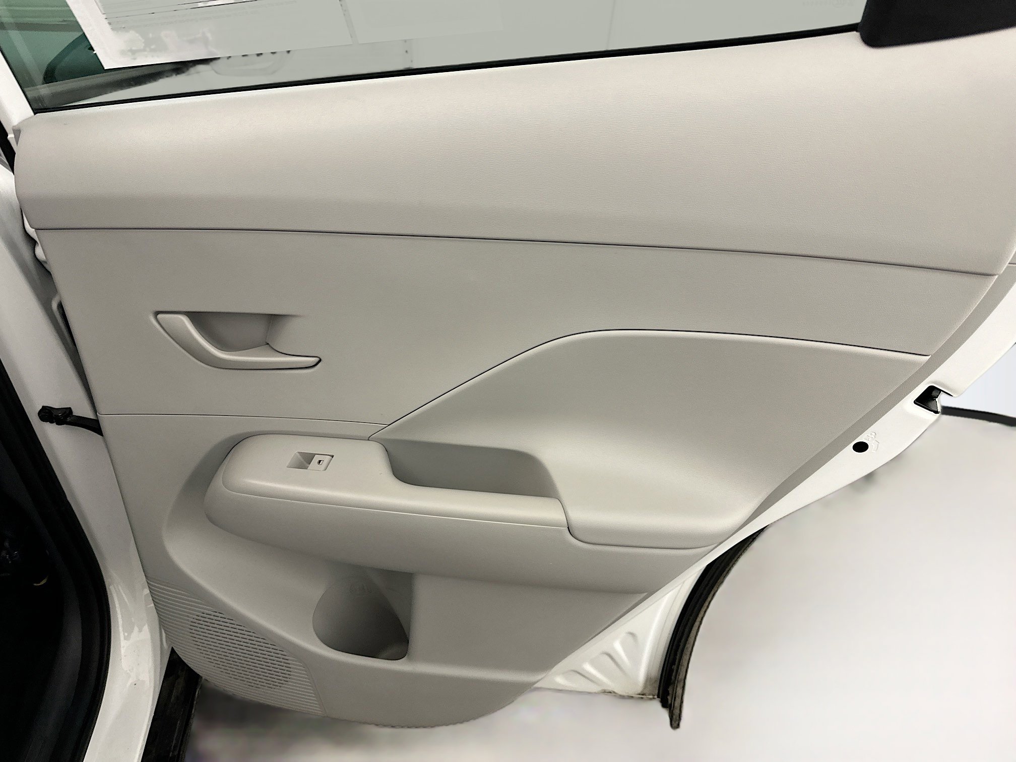 Used 2025 Hyundai Kona SEL image 31