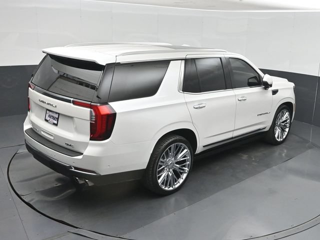 Used 2025 GMC Yukon Denali Ultimate AWD/4WD image 42