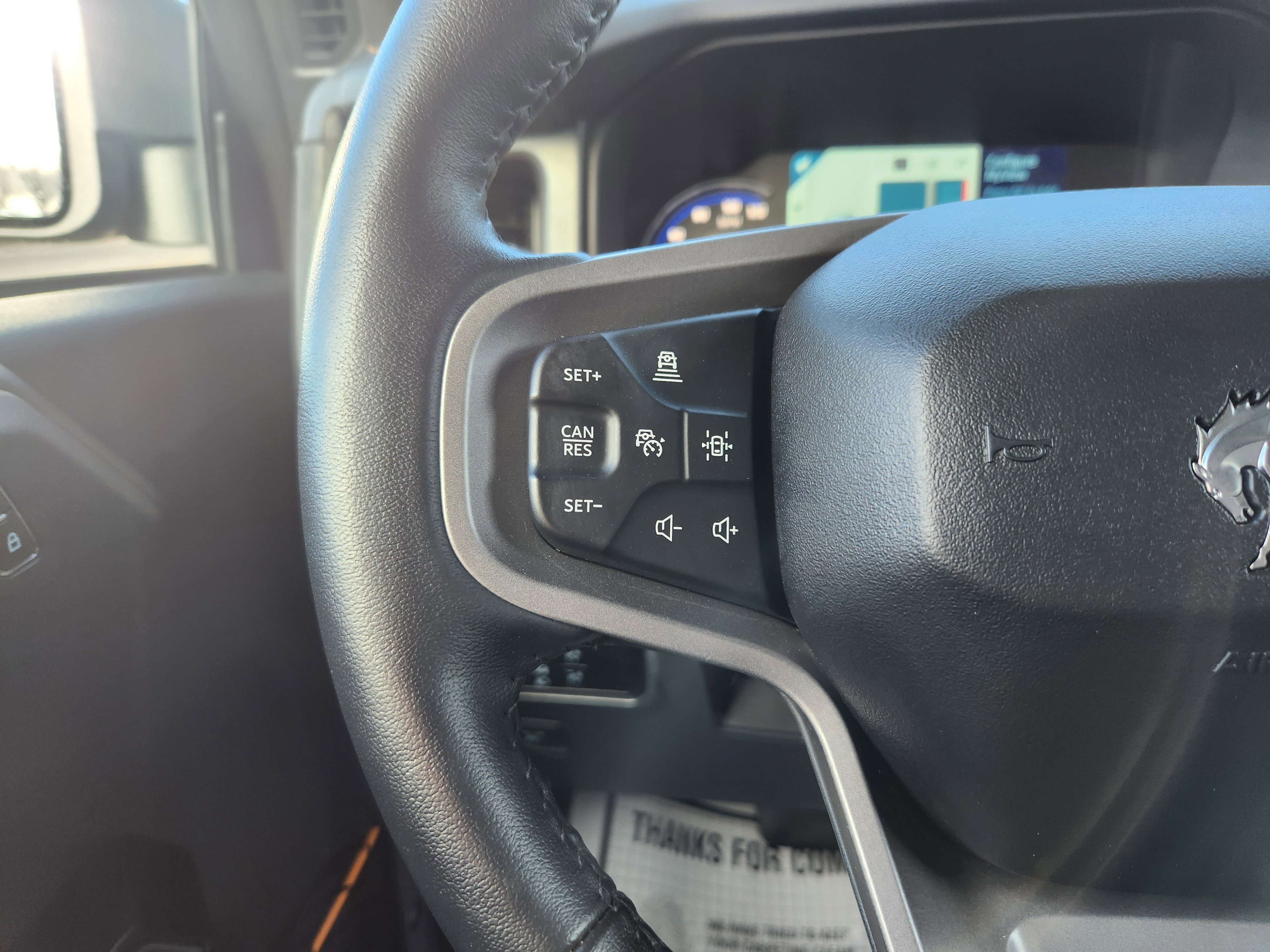 Used 2024 Ford Bronco Badlands image 25