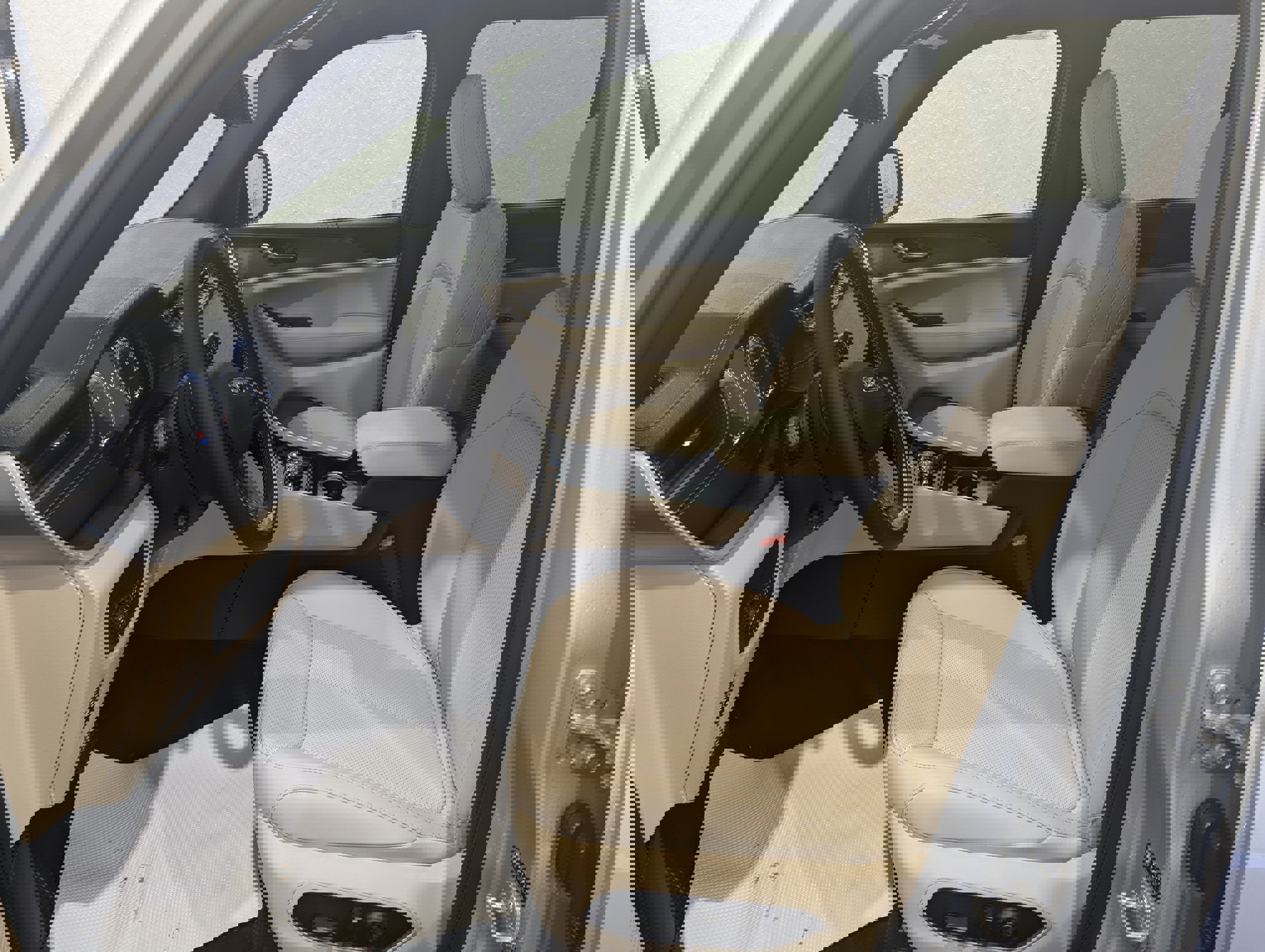 New 2025 Jeep Grand Cherokee Limited image 13