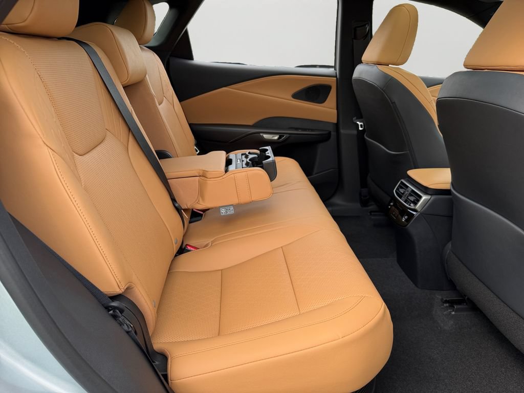 New 2026 Lexus RX 350 w/ Convenience Package AWD/4WD image 6