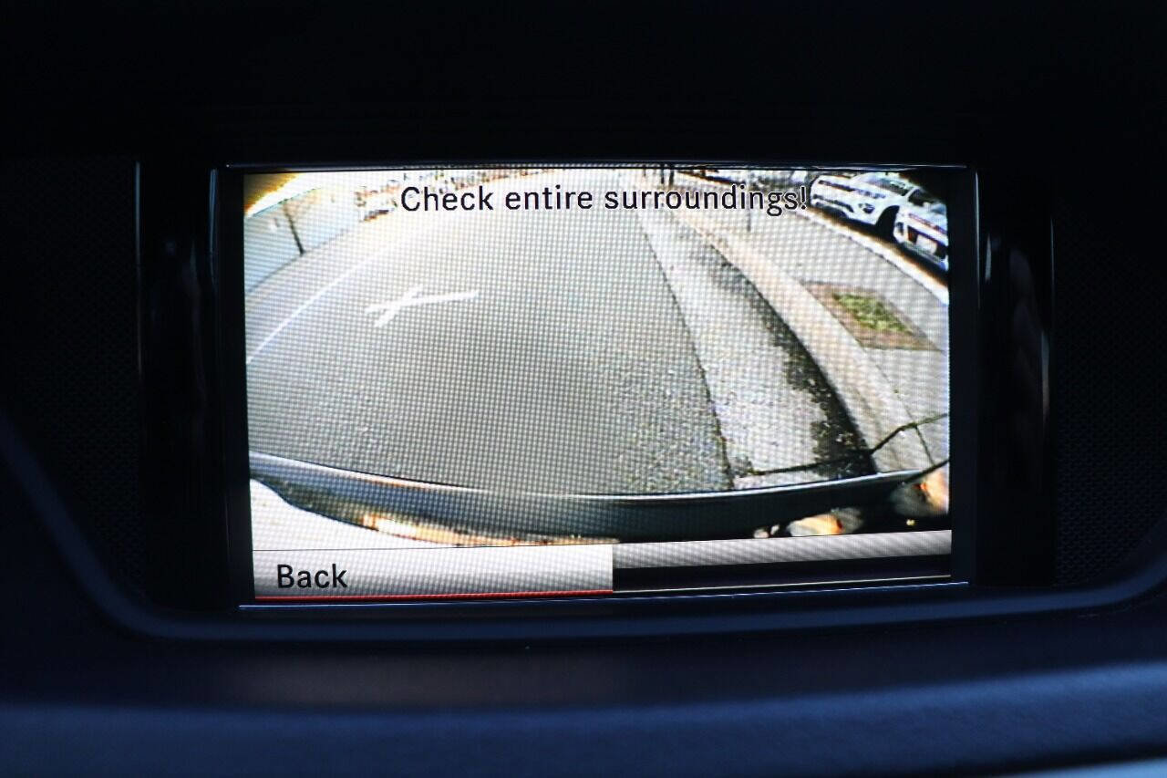 Used 2013 Mercedes-Benz E 350 Sedan image 28