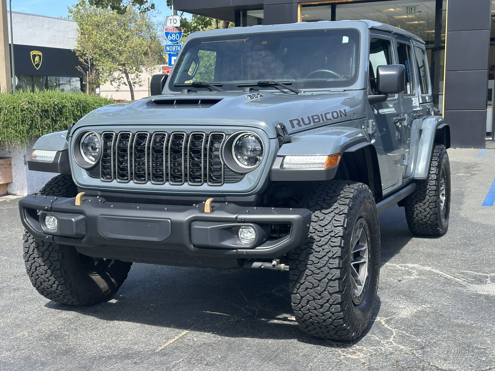 Used 2024 Jeep Wrangler Unlimited Rubicon 392 image 4