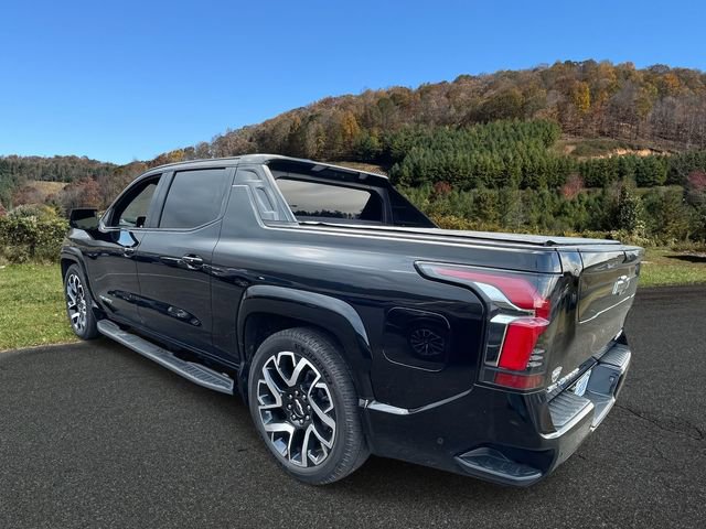 Certified 2024 Chevrolet Silverado EV RST image 5