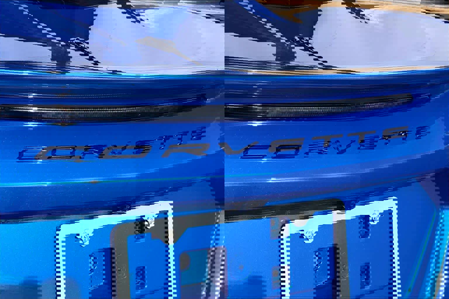 Certified 2024 Chevrolet Corvette Stingray Preferred Cpe image 29