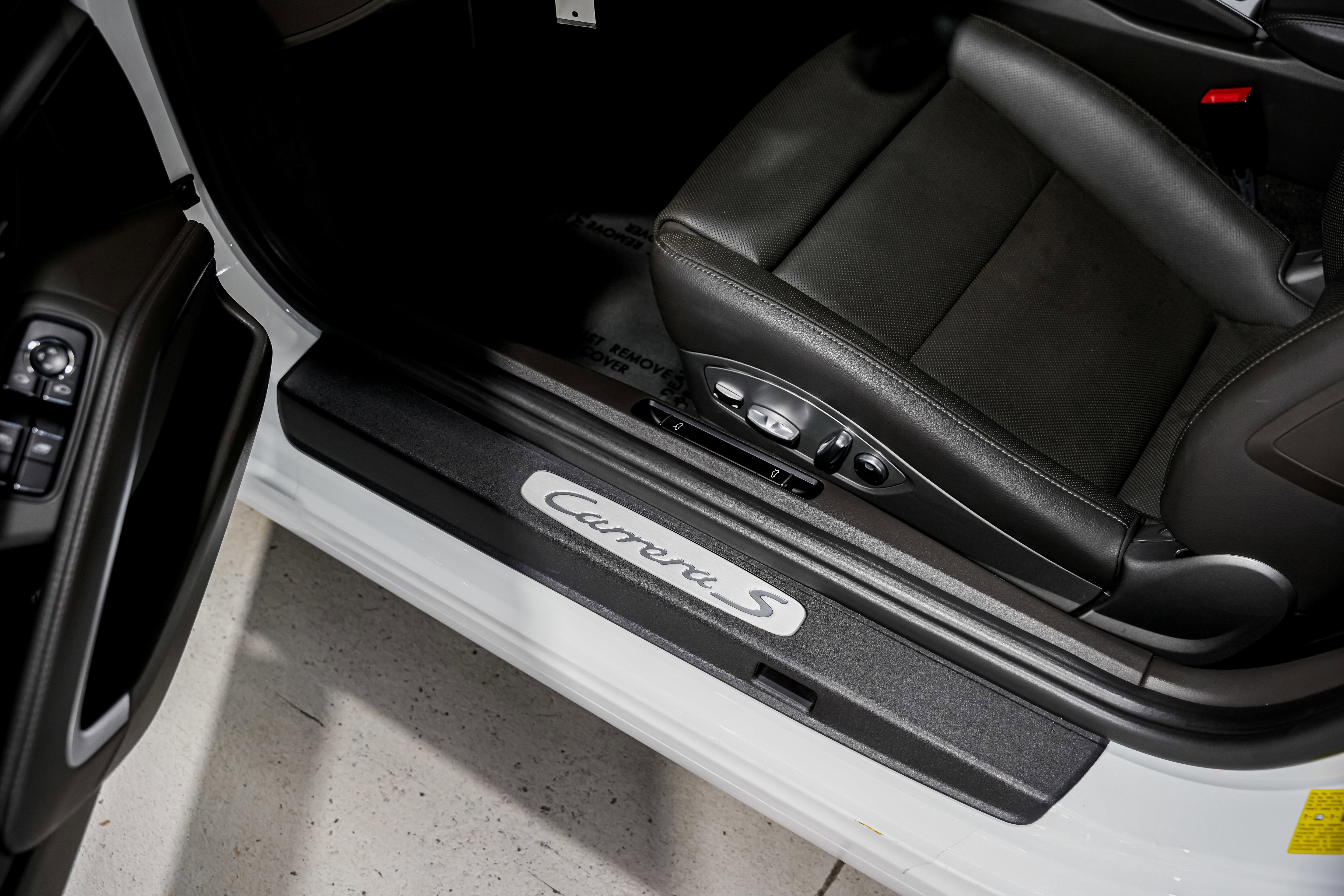 Used 2019 Porsche 911 Carrera S image 24