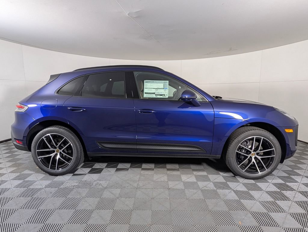 New 2026 Porsche Macan image 8