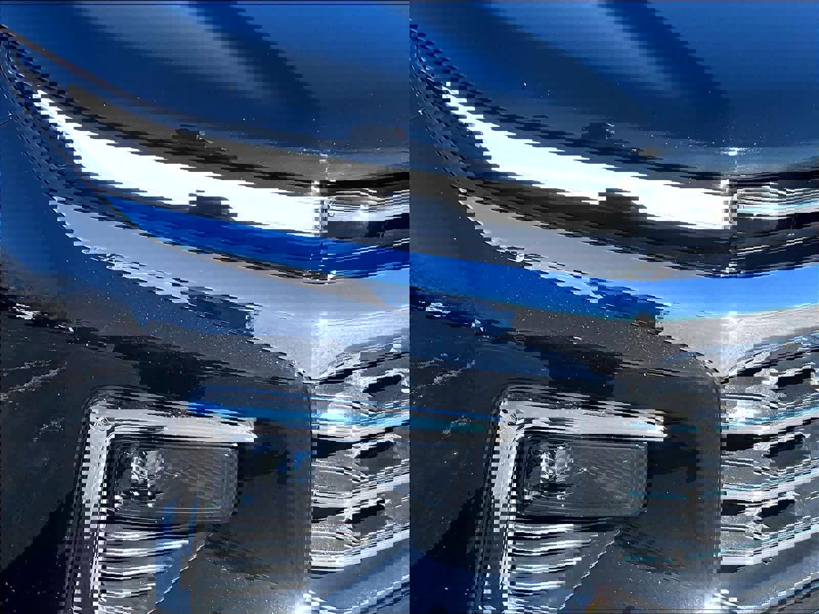 Used 2025 Chevrolet Traverse LT image 34