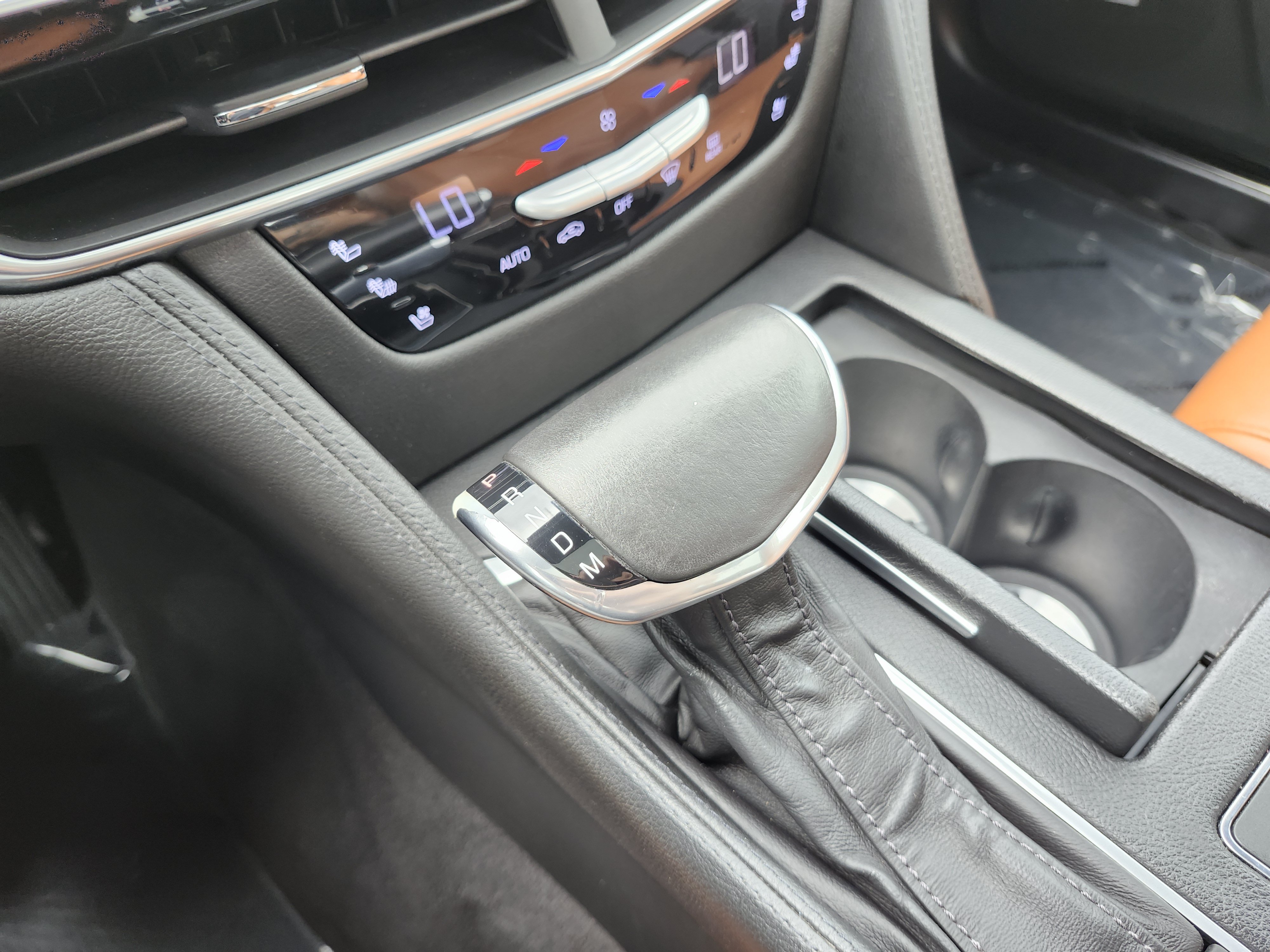 Used 2017 Cadillac CT6 Luxury AWD/4WD image 32