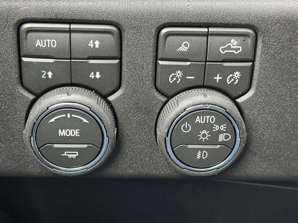 New 2026 Chevrolet Silverado 1500 LTZ w/ Technology Package image 23