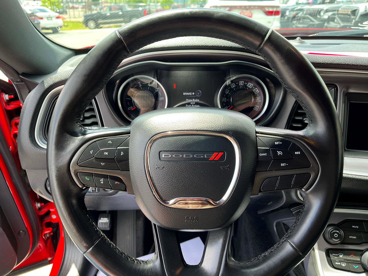 Used 2019 Dodge Challenger SXT image 11