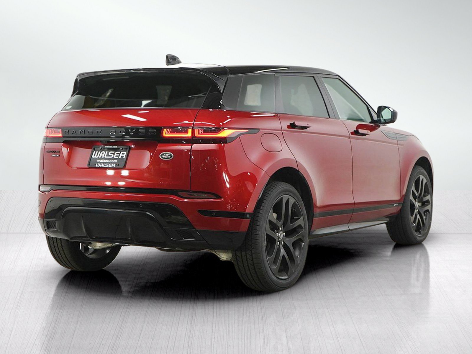 Used 2020 Land Rover Range Rover Evoque R-Dynamic SE AWD/4WD image 6