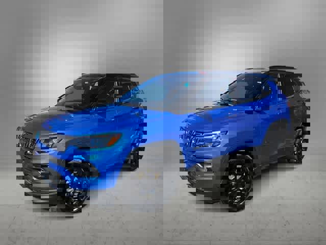 Used 2024 Jeep Compass Latitude w/ Convenience Group