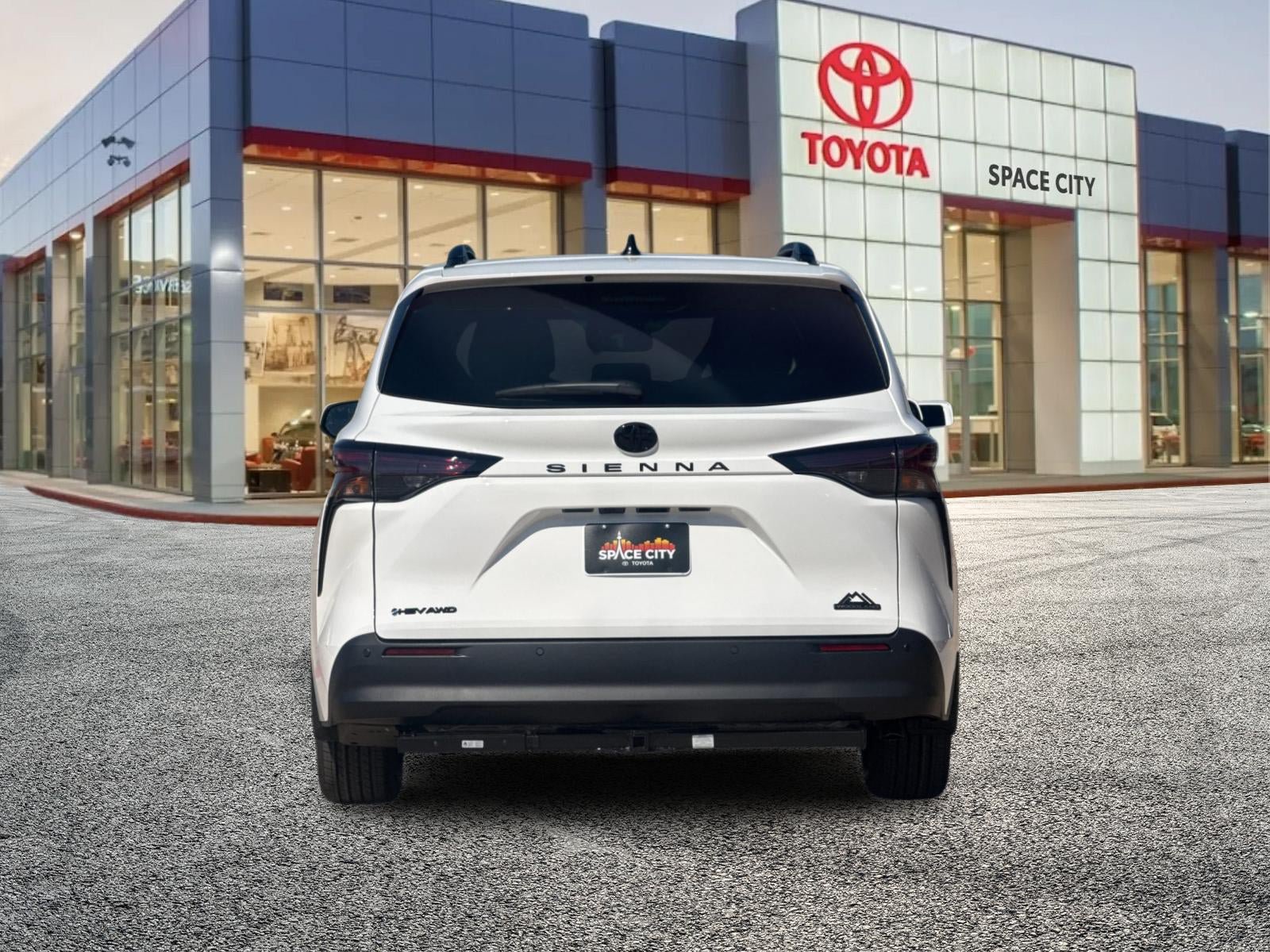 New 2026 Toyota Sienna XLE Woodland Edition AWD/4WD image 5