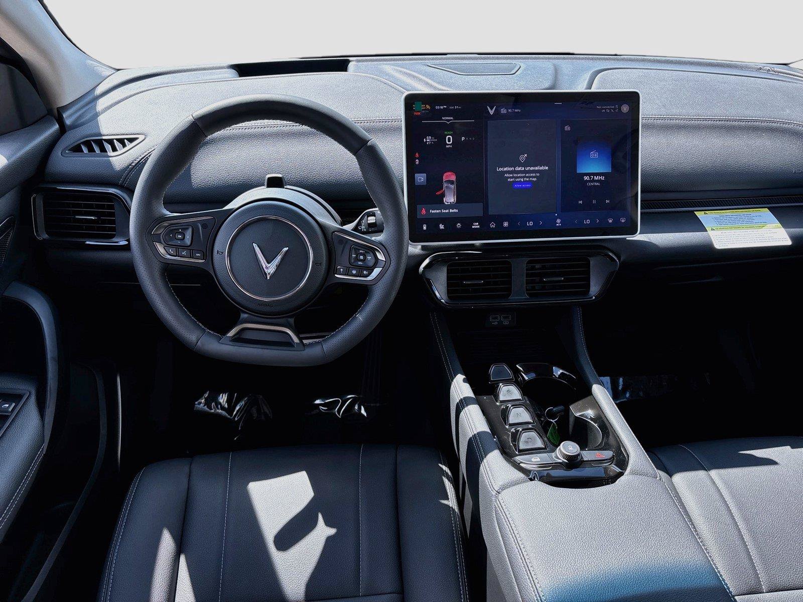 New 2027 VinFast VF 8 Eco AWD/4WD image 21