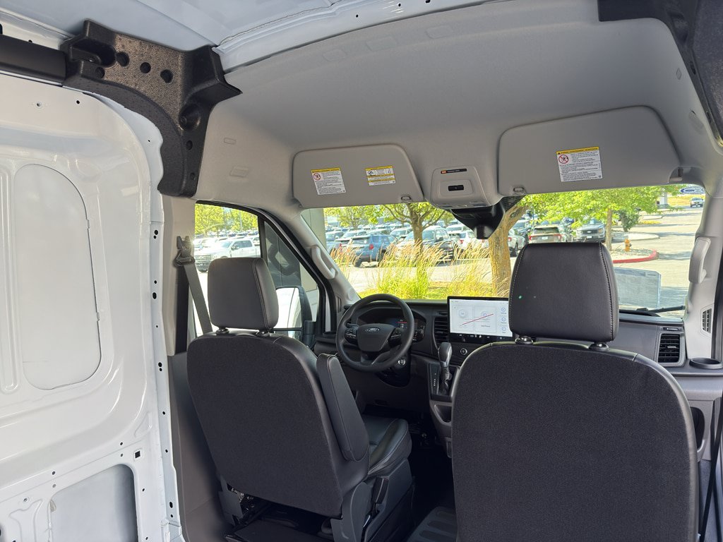 New 2026 Ford Transit 250 148 Medium Roof RWD image 13