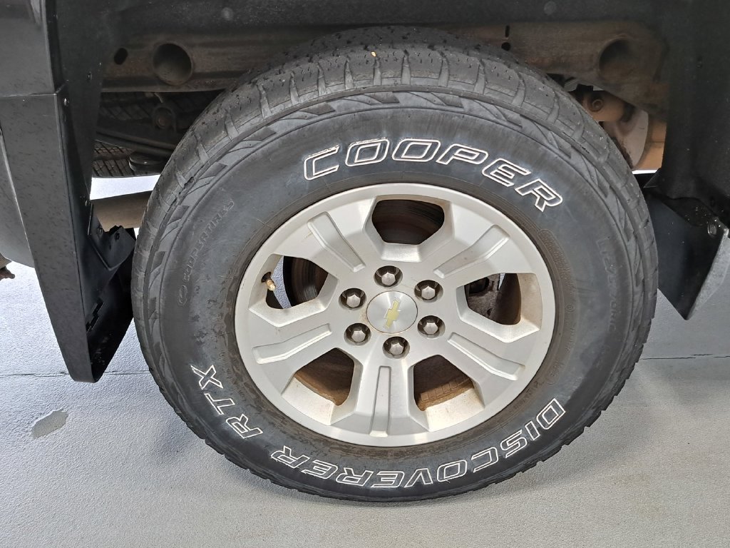 Used 2016 Chevrolet Silverado 1500 LT w/ All Star Edition AWD/4WD image 36