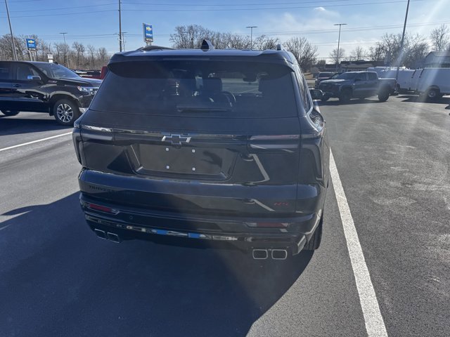 Used 2024 Chevrolet Traverse RS w/ LPO, Floor Liner Package image 3