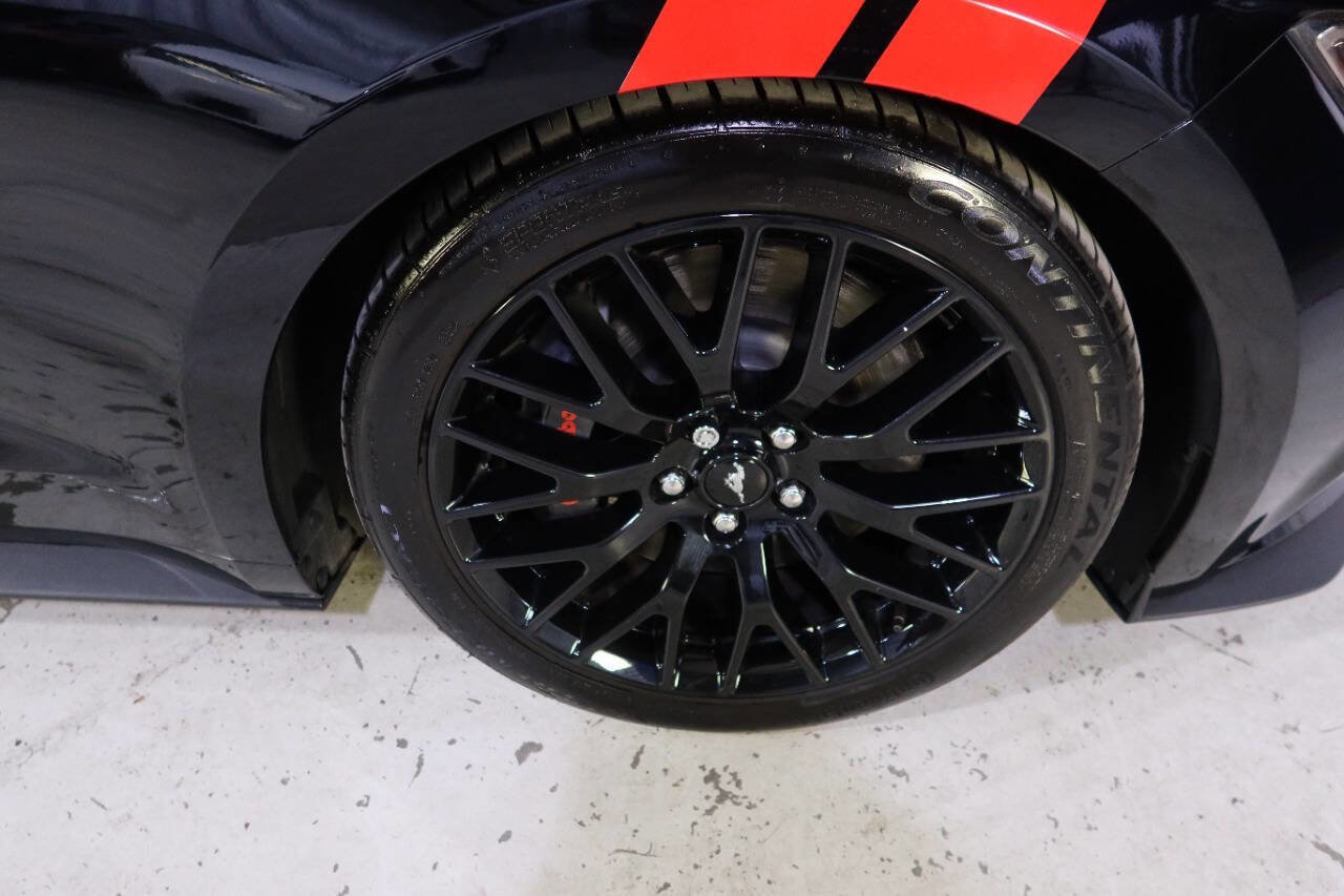 Used 2017 Ford Mustang GT Premium w/ GT Performance Package image 34