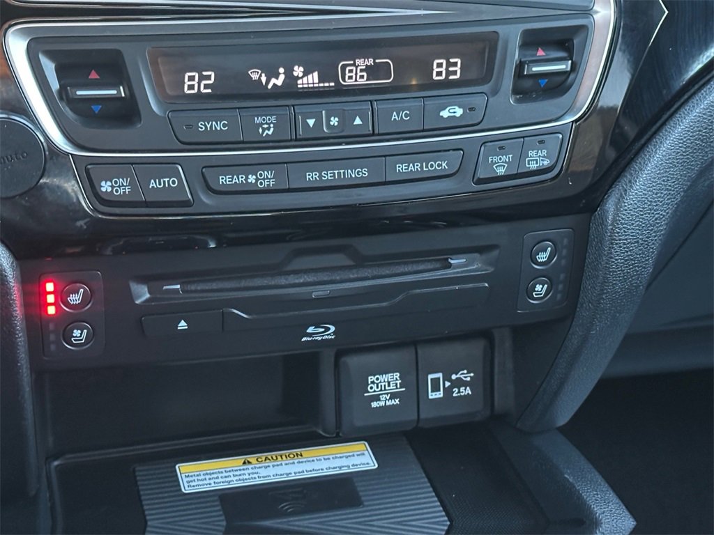 Used 2021 Honda Pilot Black Edition image 16