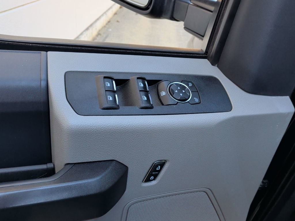 Used 2022 Ford F250 XL w/ Power Equipment Group image 14