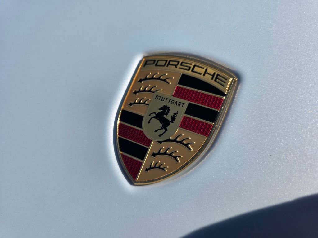 Used 2026 Porsche 911 Carrera GTS RWD image 31