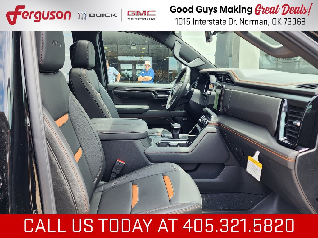 New 2026 GMC Sierra 1500 AT4 w/ AT4 Premium Package AWD/4WD image 38