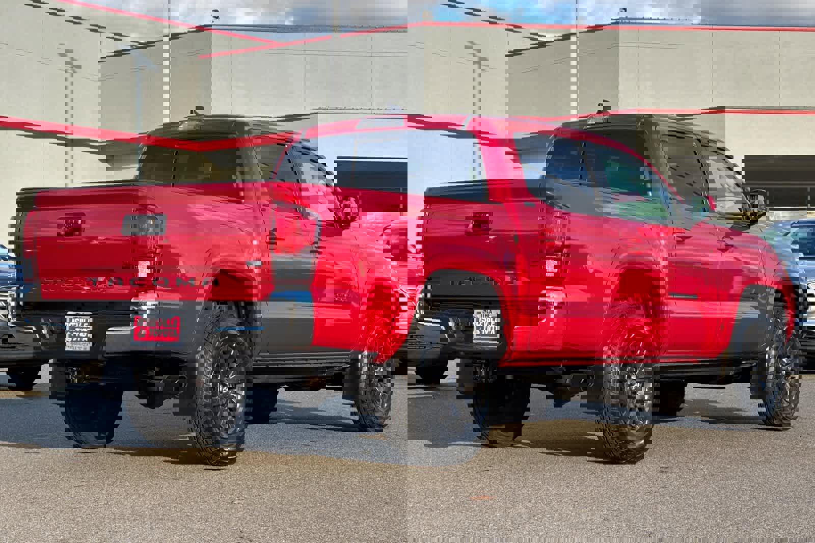 Certified 2022 Toyota Tacoma SR5 w/ Black Out Package (TMS) image 2