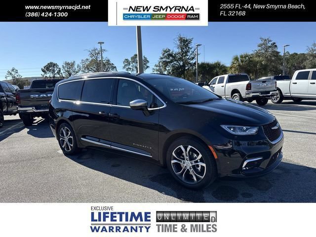 New 2026 Chrysler Pacifica Pinnacle FWD image 1