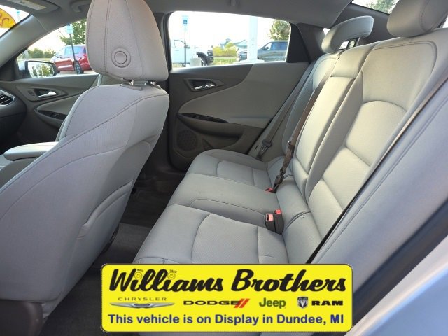 Used 2018 Chevrolet Malibu LT image 25