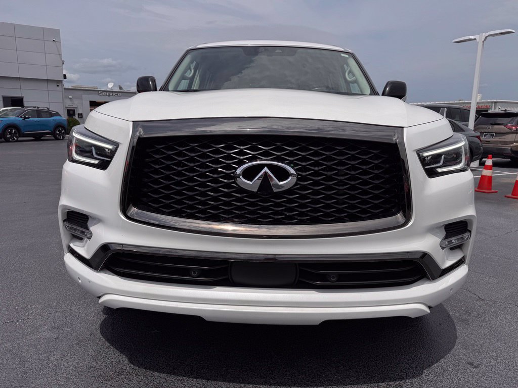 Used 2022 INFINITI QX80 Premium Select w/ All-Season Package AWD/4WD image 8