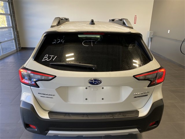 New 2025 Subaru Outback Touring XT image 5