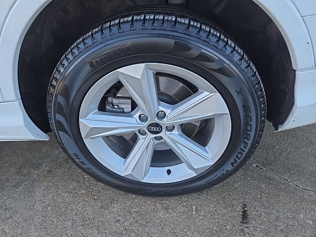 Used 2022 Audi Q7 2.0T Premium Plus w/ Premium Plus Package image 23