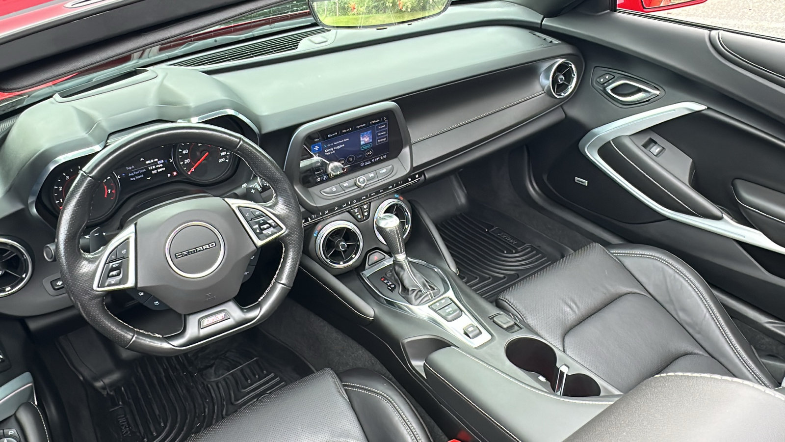 Used 2020 Chevrolet Camaro SS RWD image 29