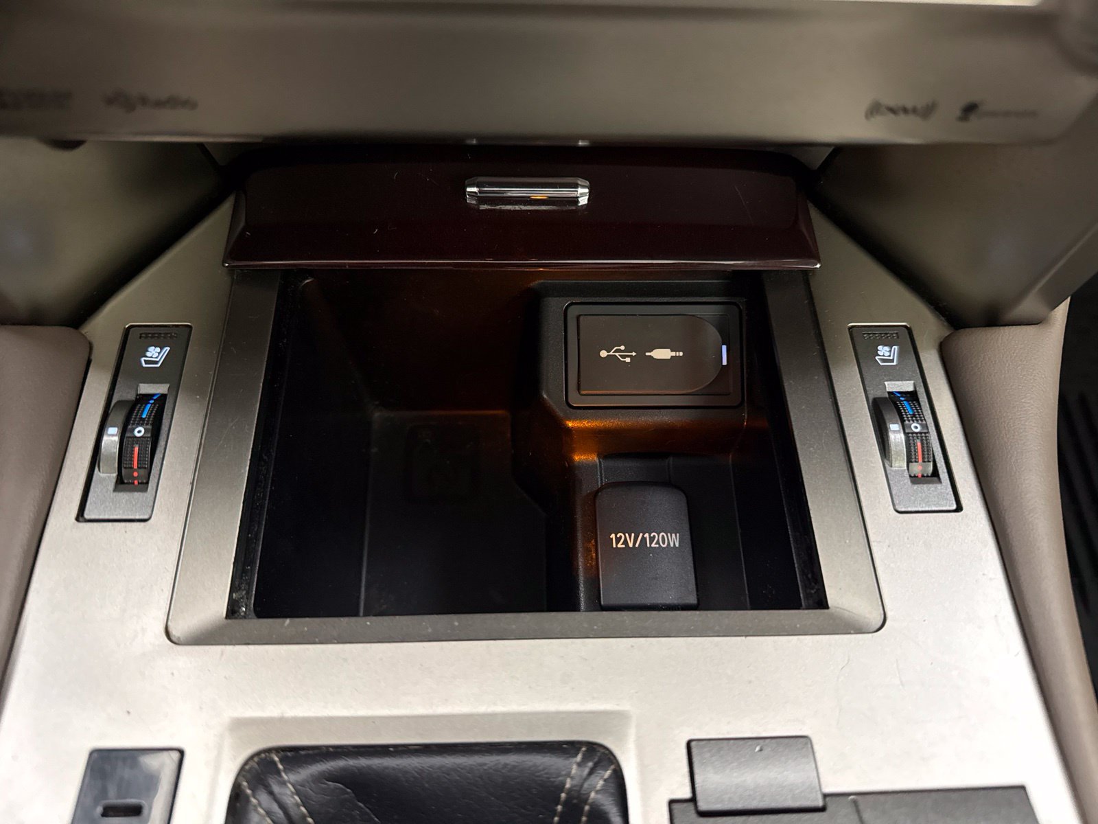 Used 2018 Lexus GX 460 Premium AWD/4WD image 22