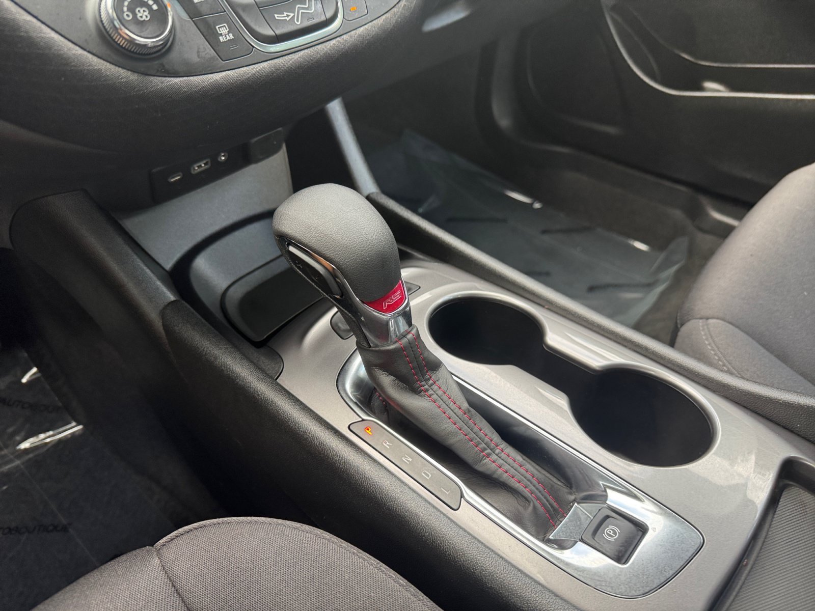 Used 2024 Chevrolet Malibu RS FWD image 20
