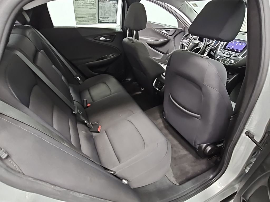 Used 2020 Chevrolet Malibu LT FWD image 32
