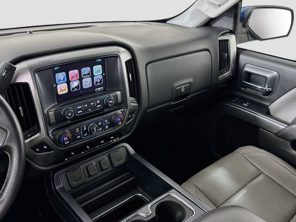 Used 2018 Chevrolet Silverado 1500 LT w/ All Star Edition AWD/4WD image 13
