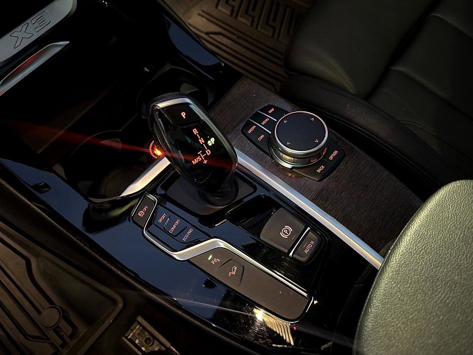 Used 2018 BMW X3 xDrive30i image 18