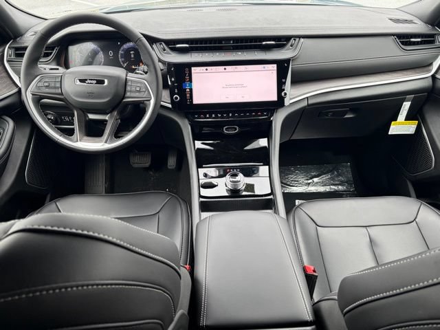 New 2026 Jeep Grand Cherokee Limited AWD/4WD image 35