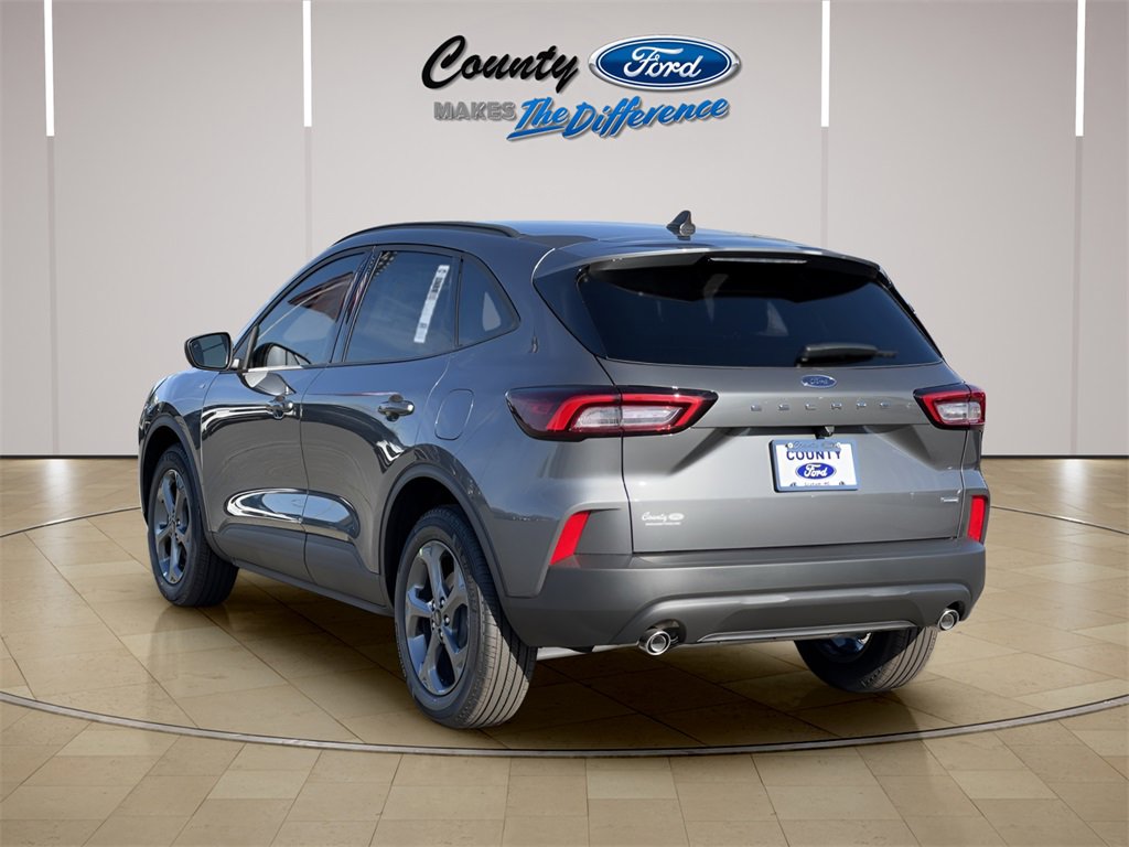 New 2025 Ford Escape ST-Line w/ Equipment Group 301A image 22