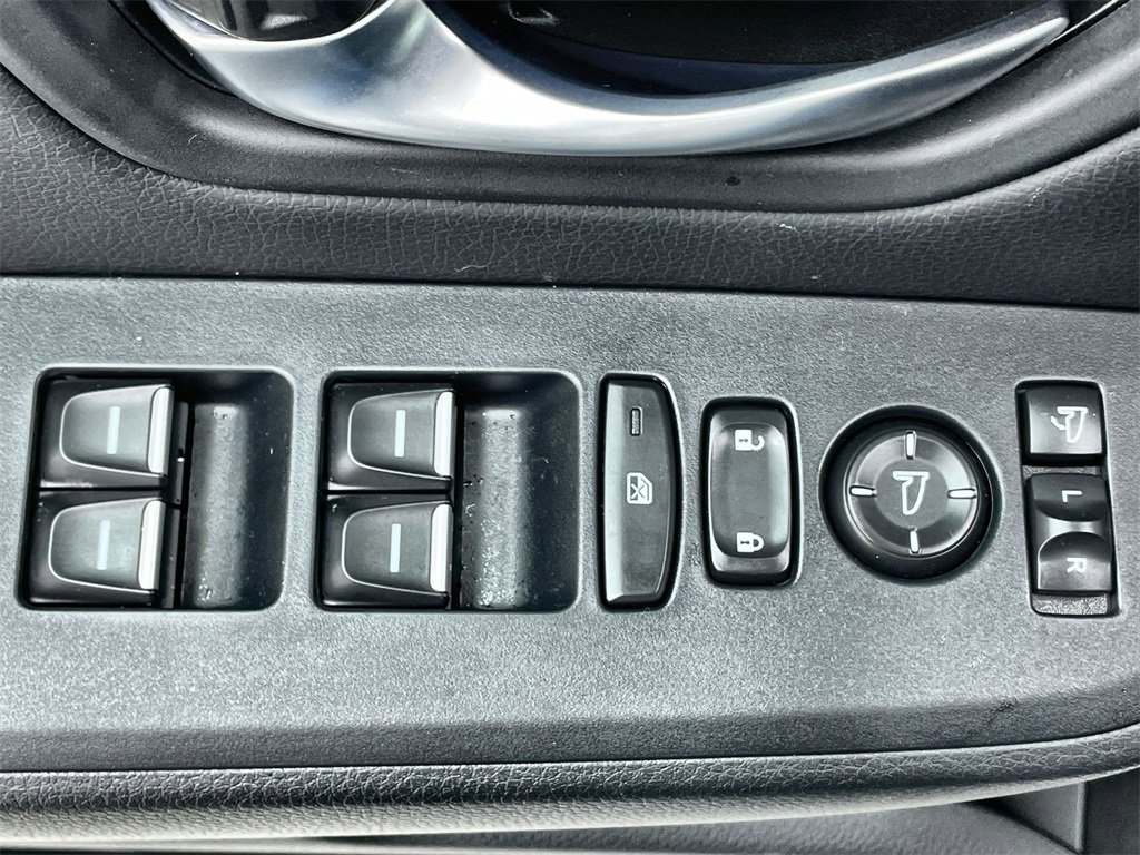 Certified 2025 Honda Pilot TrailSport image 12