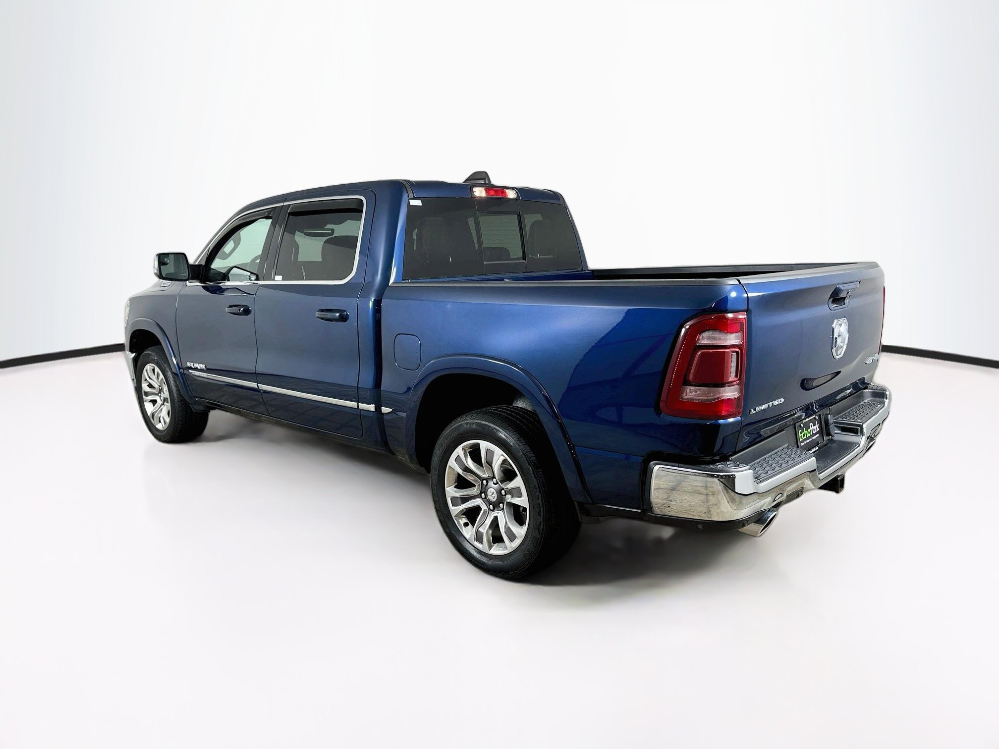 Used 2024 RAM 1500 Limited AWD/4WD image 5