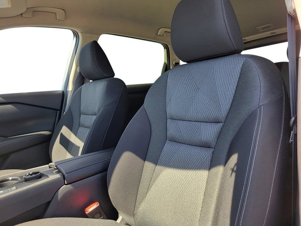 New 2025 Nissan Rogue SV AWD/4WD image 26