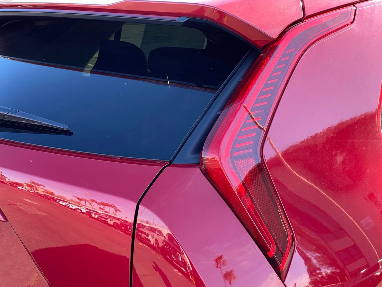 New 2025 Kia Niro Wind w/ Wind Preserve Package image 4